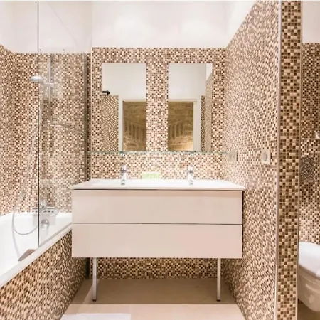 Apartment Republique Paris